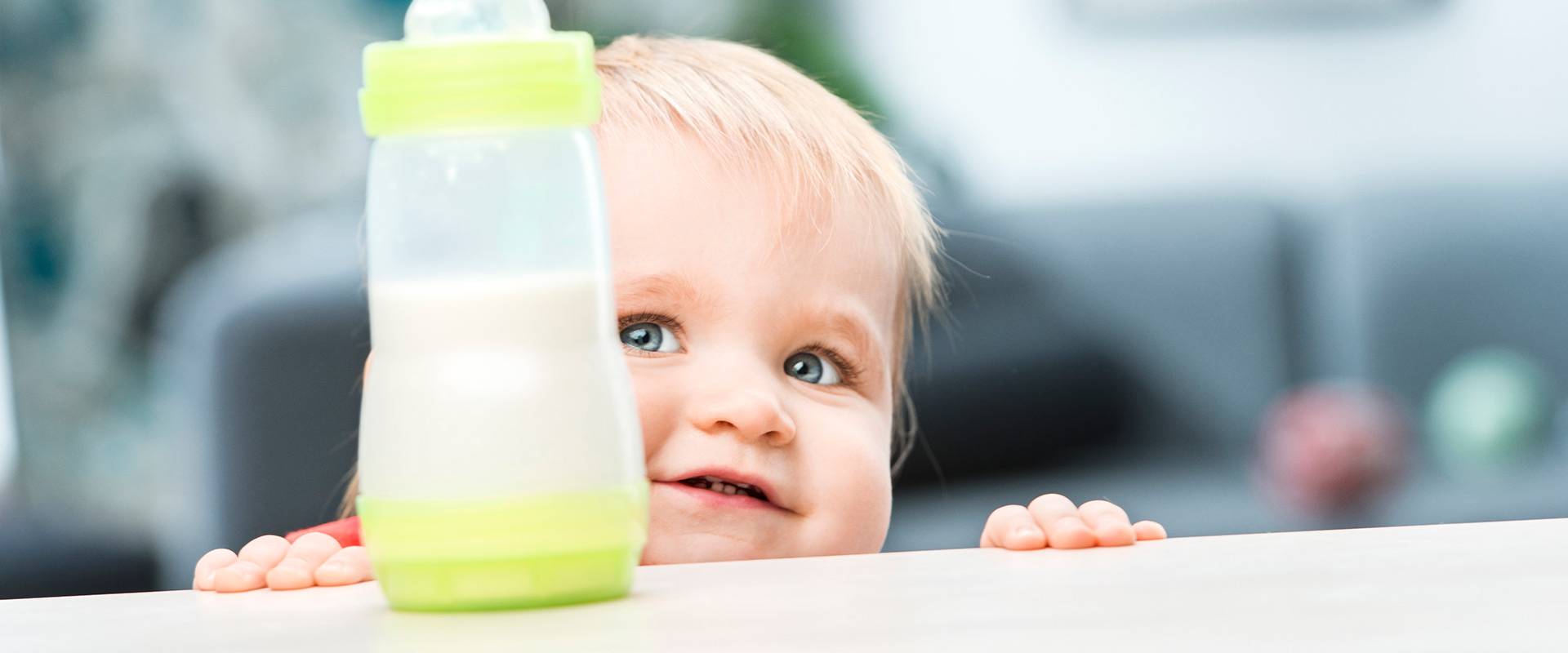 baby-with-bottle
